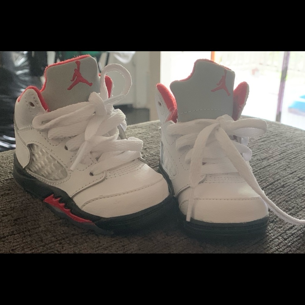 Brand New Retro 5 Jordans 3c